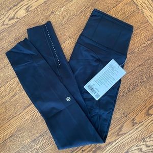 Special Edition NWT Lululemon Fast & Free